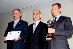 Vali Harput, Kırcı'ya plaket takdim edildi